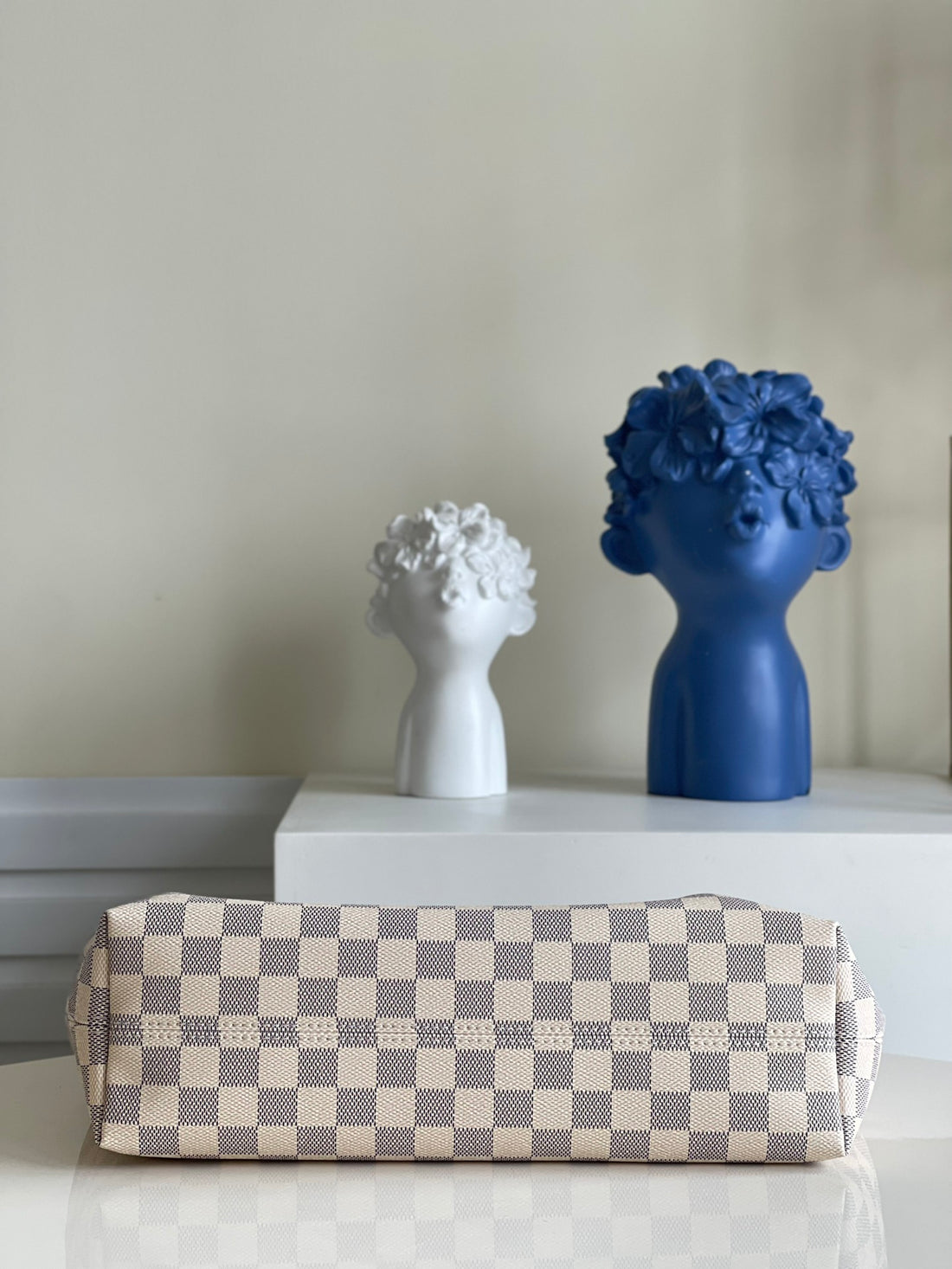 Luxury LV Shoulder Bag - Light Beige