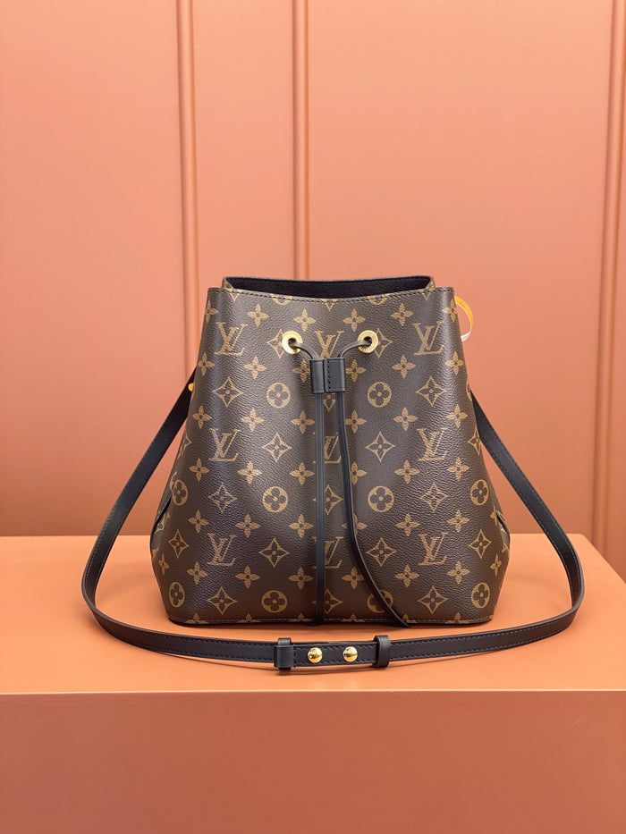 Monogram Black - Top Quality