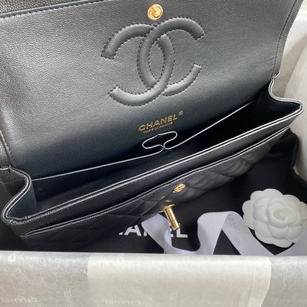 CC Classic Flap - Black
