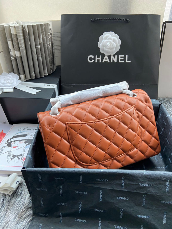 CC Classic Flap - Dark Caramel