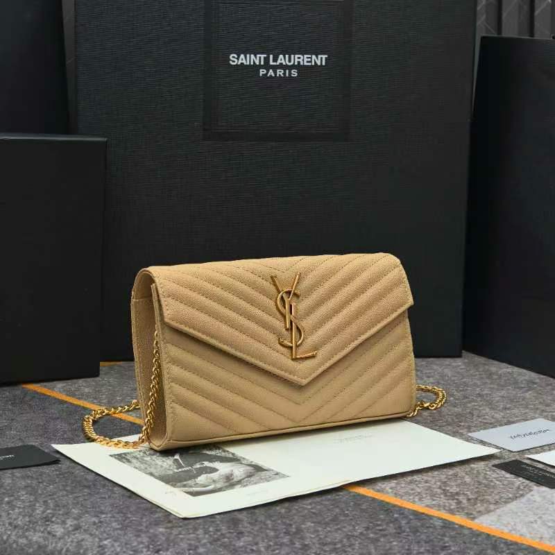 Saint L Cassandre Envelope - Dust Beige