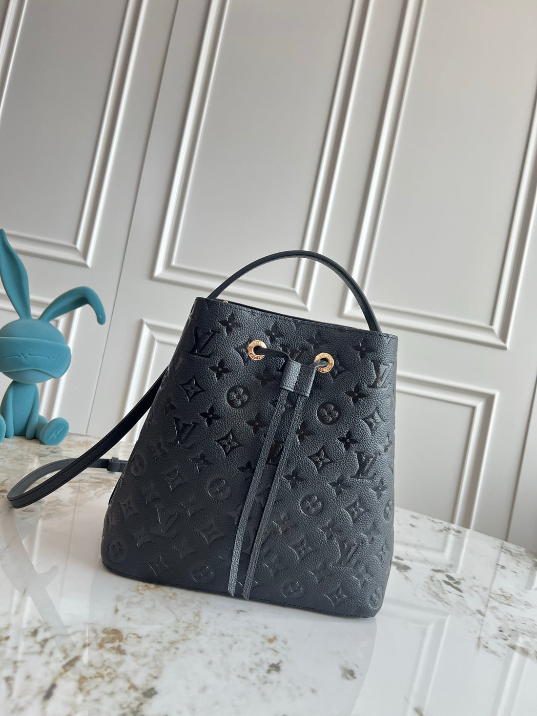 Luxury LV Neonoe MM