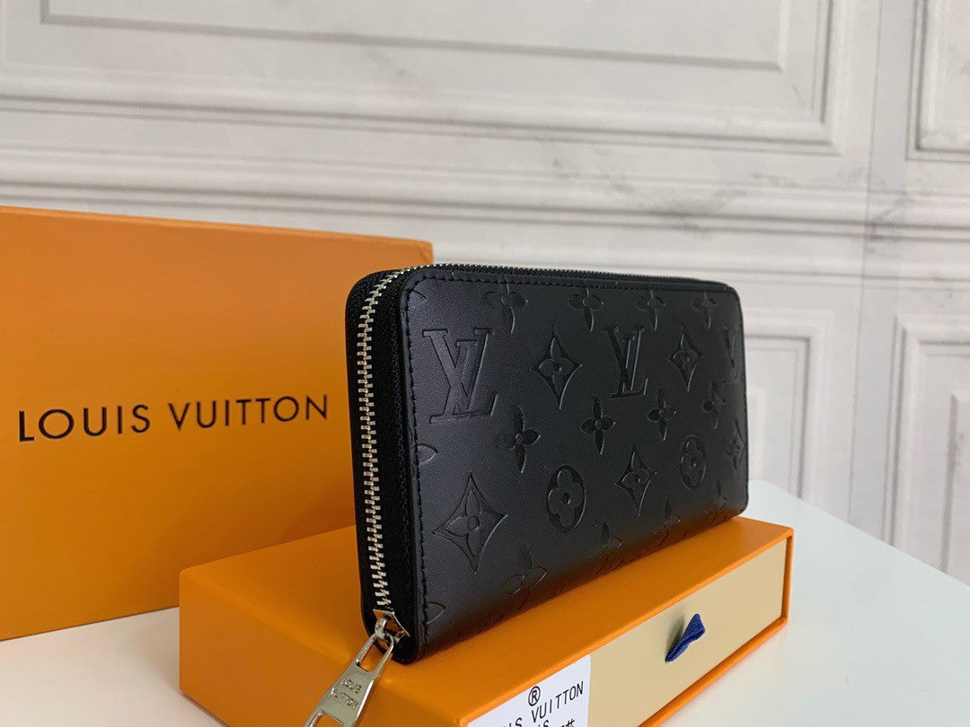Luxury LV Zippy Wallet - Black