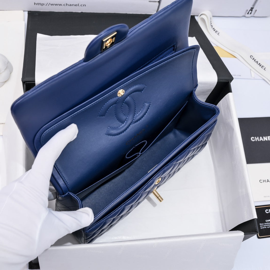 CC Classic Flap - Royal Blue