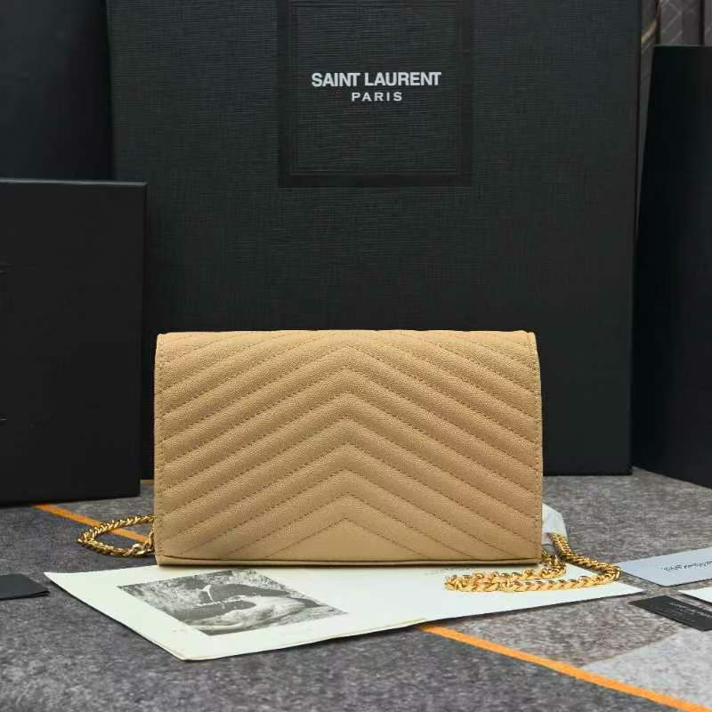 Saint L Cassandre Envelope - Dust Beige