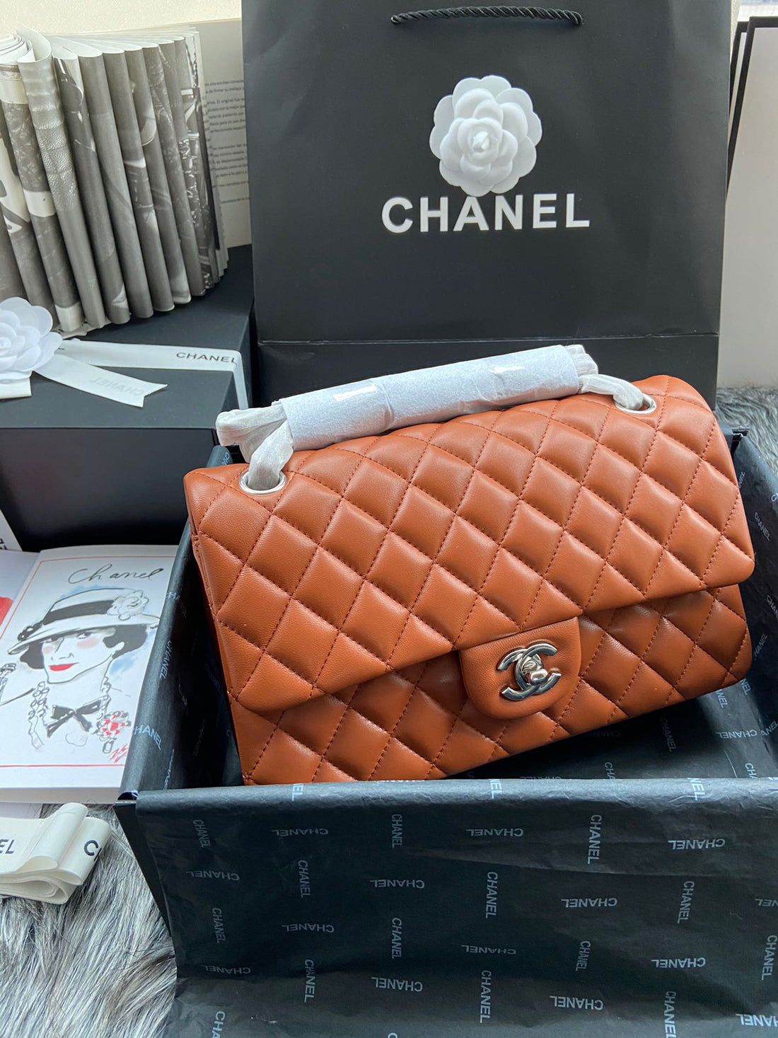 CC Classic Flap - Dark Caramel