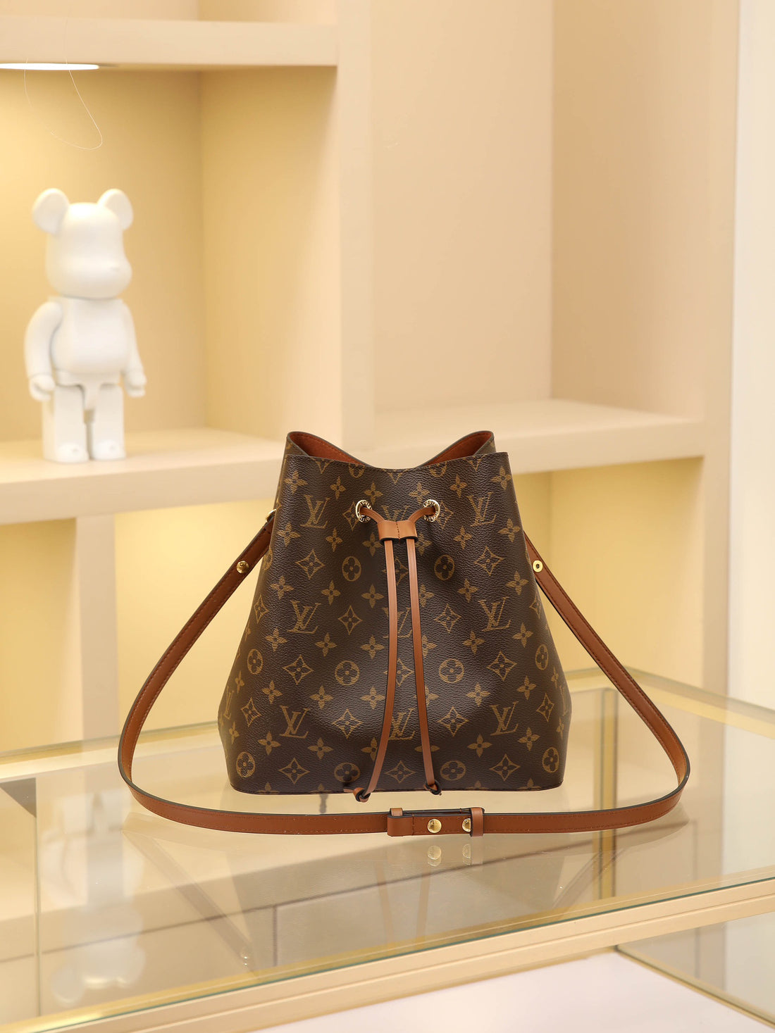 Luxury LV Neonoe MM