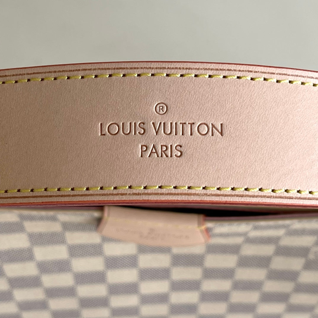 Luxury LV Shoulder Bag - Light Beige