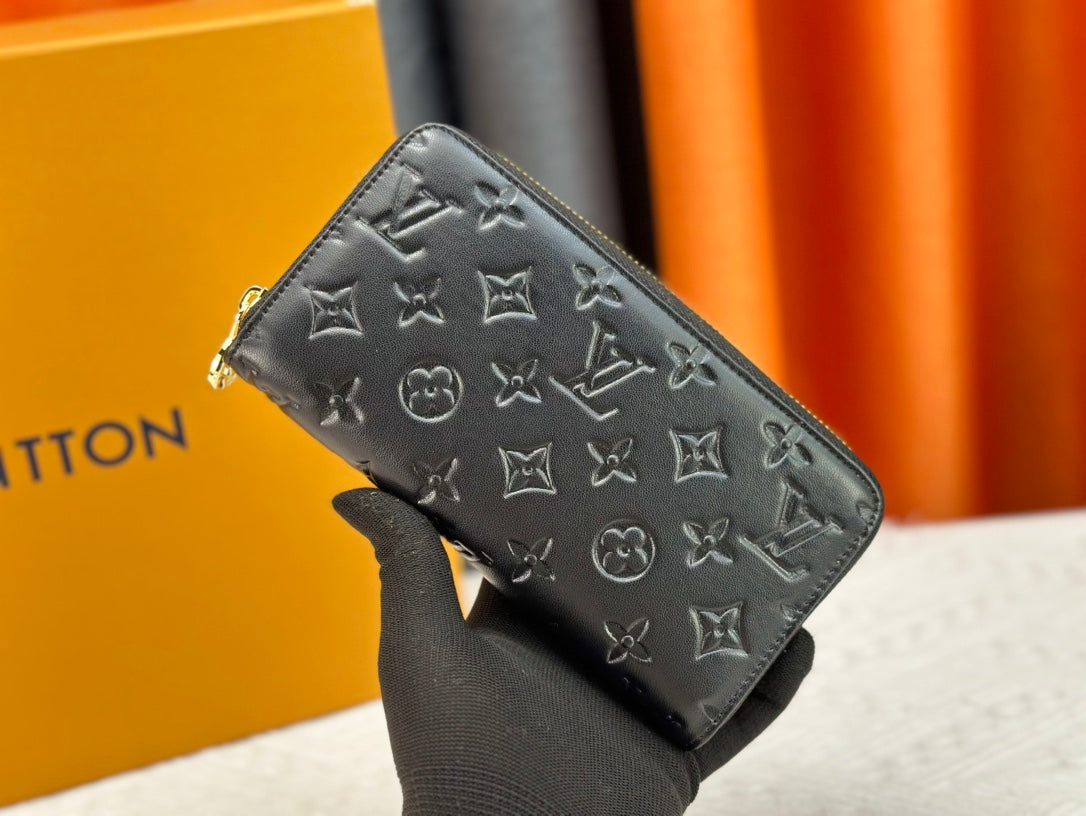 Luxury LV Zippy Wallet Vertical