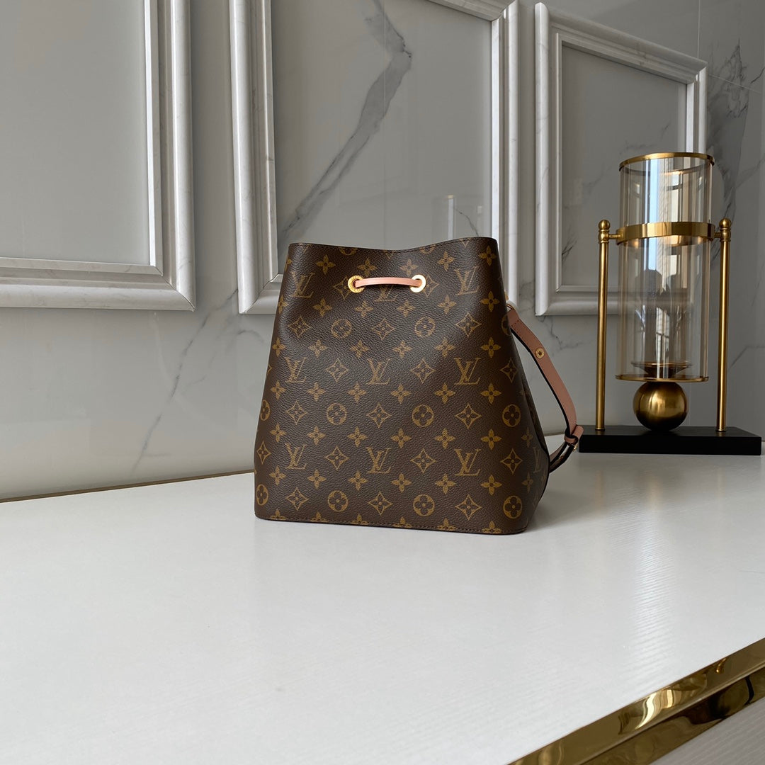 Luxury LV Neonoe MM