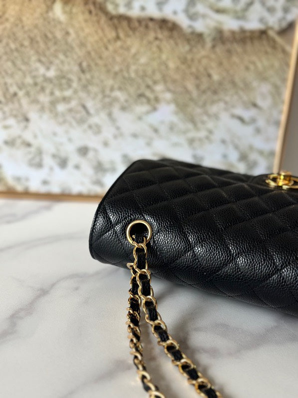 CC Classic Flap - Black
