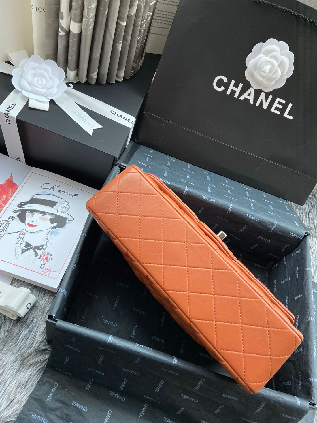 CC Classic Flap - Dark Caramel