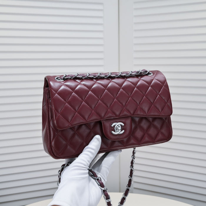 CC Classic Flap - Dark Red